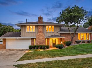 7900 College Dr, Windsor Heights, IA 50324