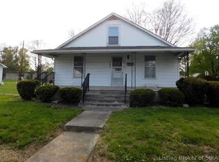 708 S 1st St, Scottsburg, IN