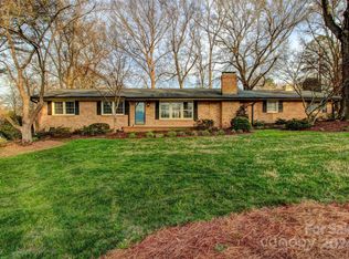 902 N 12th St, Bessemer City, NC 28016