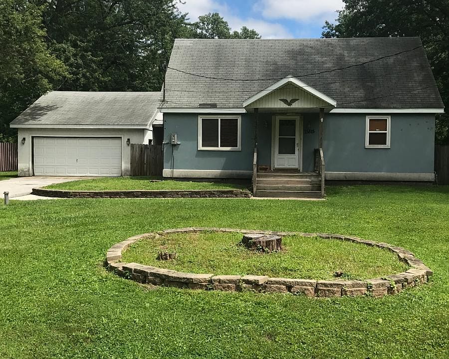 1st image of 15815 Chappel Ave