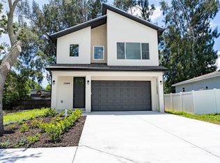 12484 Cross St, Largo, FL 33773