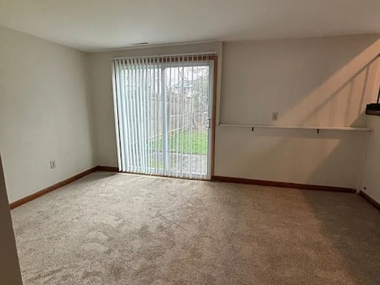 6463-65 Wells Drive — Photo 8