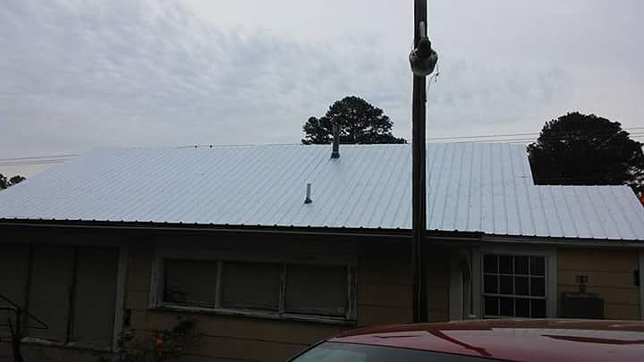 2nd image of 504 Stanley Ave