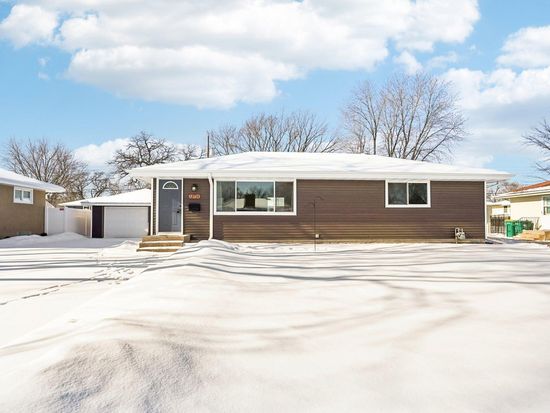 12716 Monterey Ave S, Savage, MN 55378