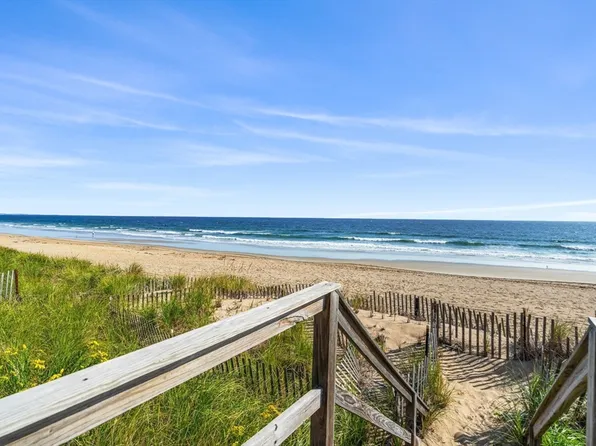 141-143 Atlantic Ave, Salisbury, MA 01952