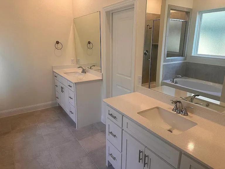 905 Tartane Dr — Photo 13