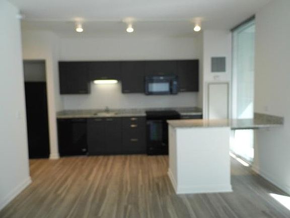 5th image of 1660 N La Salle St #805