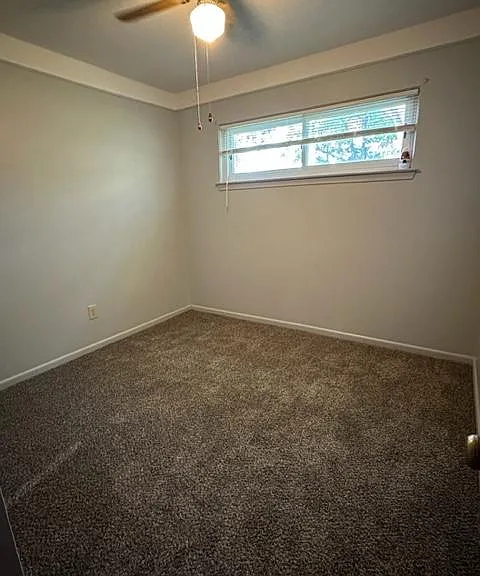 21526 Powers Ave — Photo 6