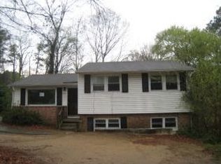 2020 Southgate Dr, Raleigh, NC 27610