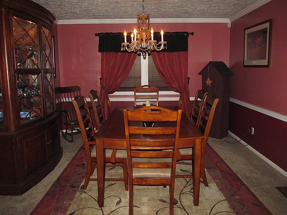 3rd image of 113 Overlook Ct