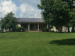 8133 S Old Palmyra Rd, Pekin, IN 47165