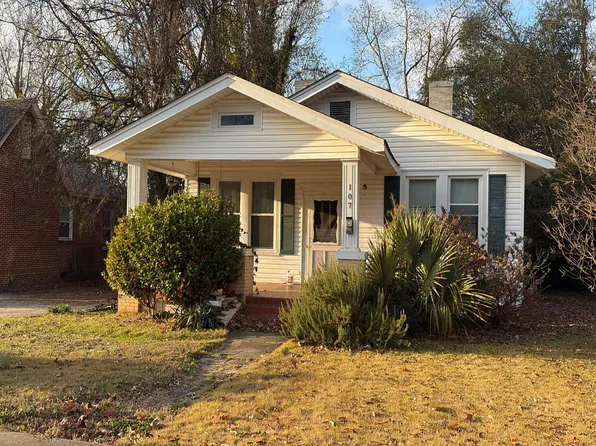 107 Durst Ave E, Greenwood, SC 29649