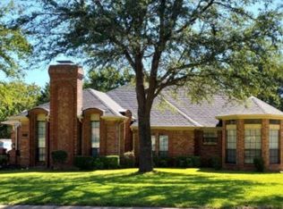 1100 Balfour Dr, Cedar Hill, TX 75104