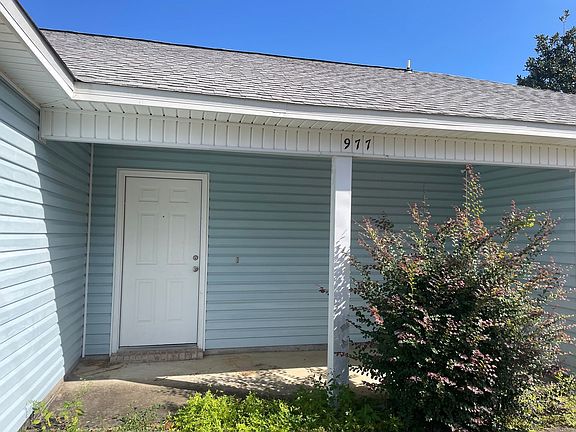 2nd image of 977 Crimson Heights Ct