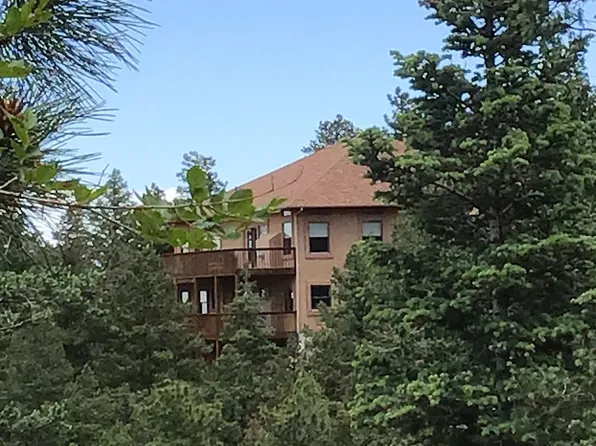 950 Sugarloaf Rd, Manitou Springs, CO 80829