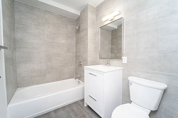 Rented by Modern Spaces | media 15