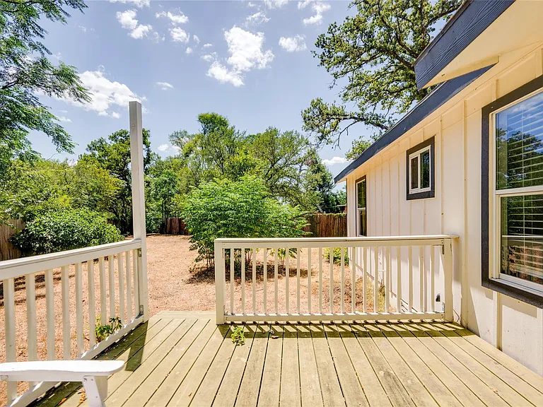 1400 Marcus Pl #B — Photo 32