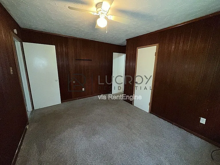 3030 Oak Forest Dr — Photo 10