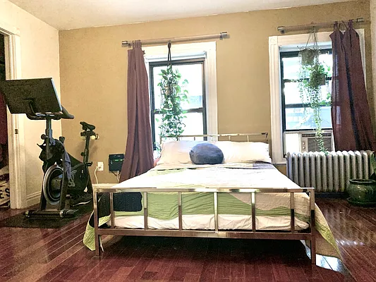 Rented by Corcoran | media 15