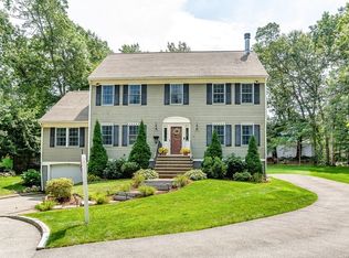 10 Rock St, North Reading, MA 01864