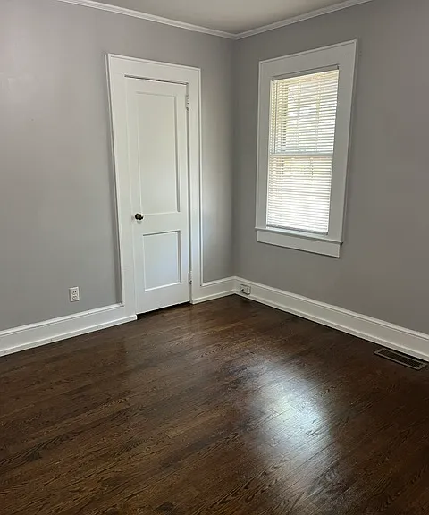 1011 Pennton Ave SW — Photo 5