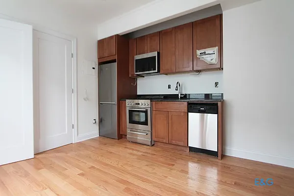 Rented by E and G Realty Group | media 2