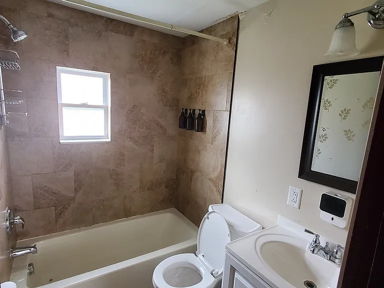 6901 Grand Ave #23A — Photo 2