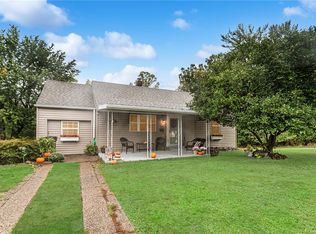 936 Franklin Ave, Connellsville, PA 15425