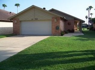 422 Country Club Dr, Alamo, TX 78516