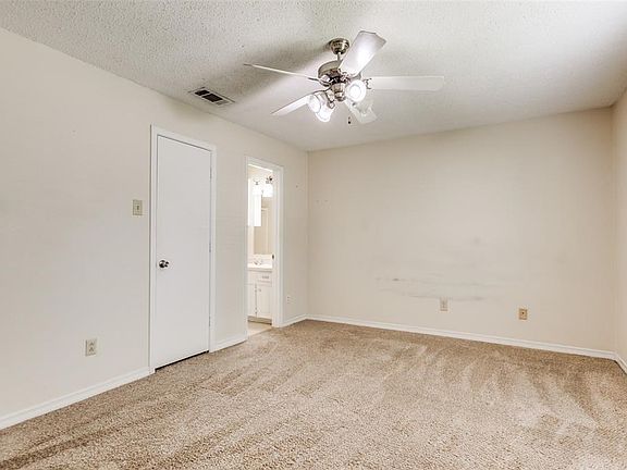 3rd image of 11344-11346 McCree Rd