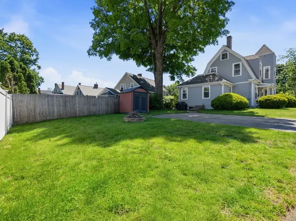 47 Whitehall Rd, Amesbury, MA 01913