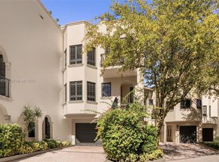 3471 Main Hwy APT 1204, Miami, FL 33133