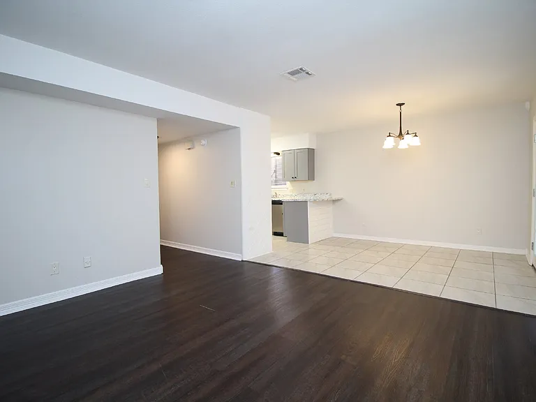 7225 Dogwood Terrace Dr #A — Photo 5