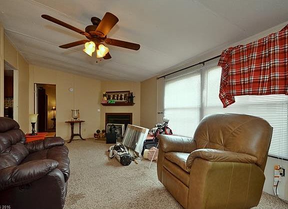 2nd image of 44 6th St