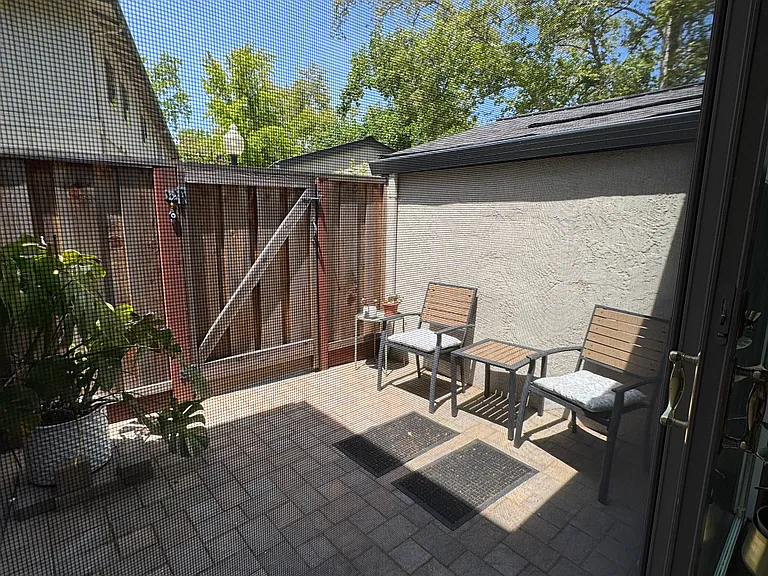 Front private patio