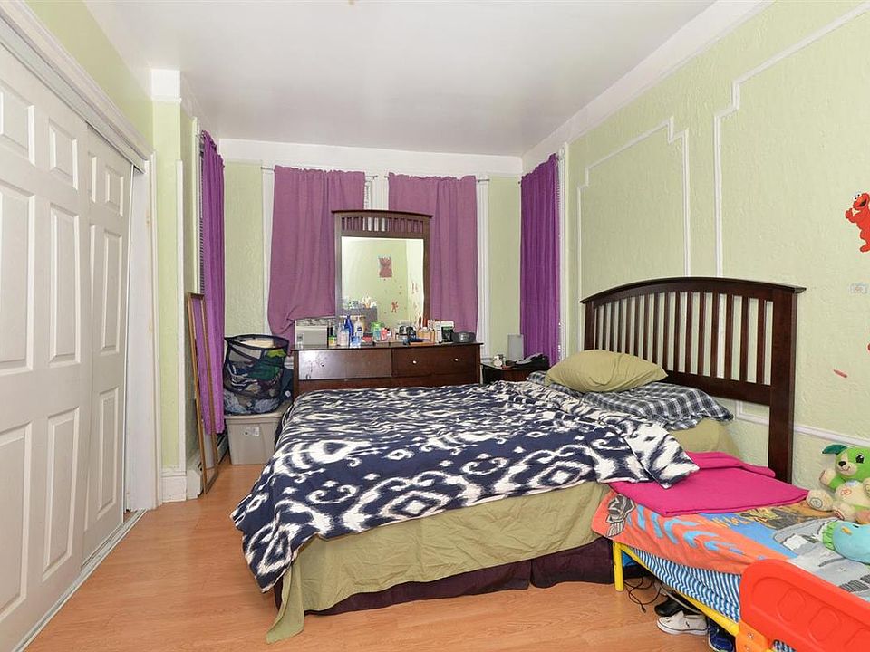 2nd image of 36 Gardner Ave