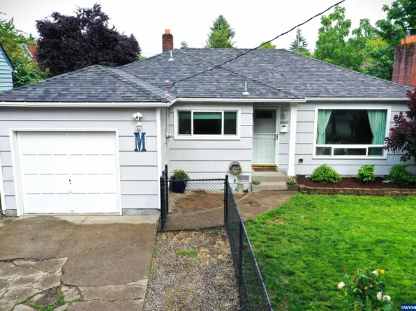 190 23rd St NE, Salem, OR 97301