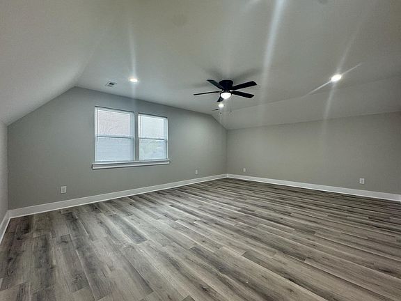 Upstairs Bonus Room