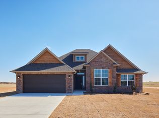 2033 Rock Crk Rd, Tuttle, OK 73089