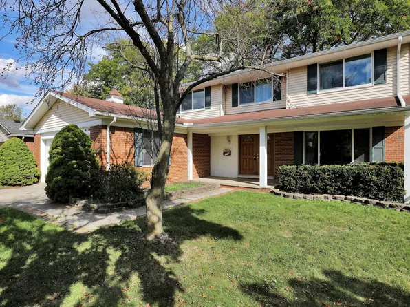 6530 Paul Revere Ln, Canton, MI 48187
