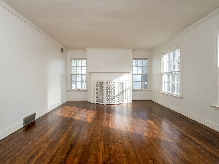 505 Skyline Dr — Photo 9