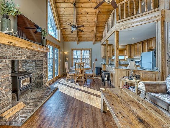 2nd image of 14523 State Highway 21