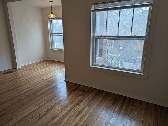 5th image of 4750 N Malden St #2S