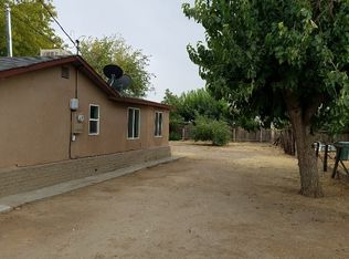 1104 E Clark St, Madera, CA 93638