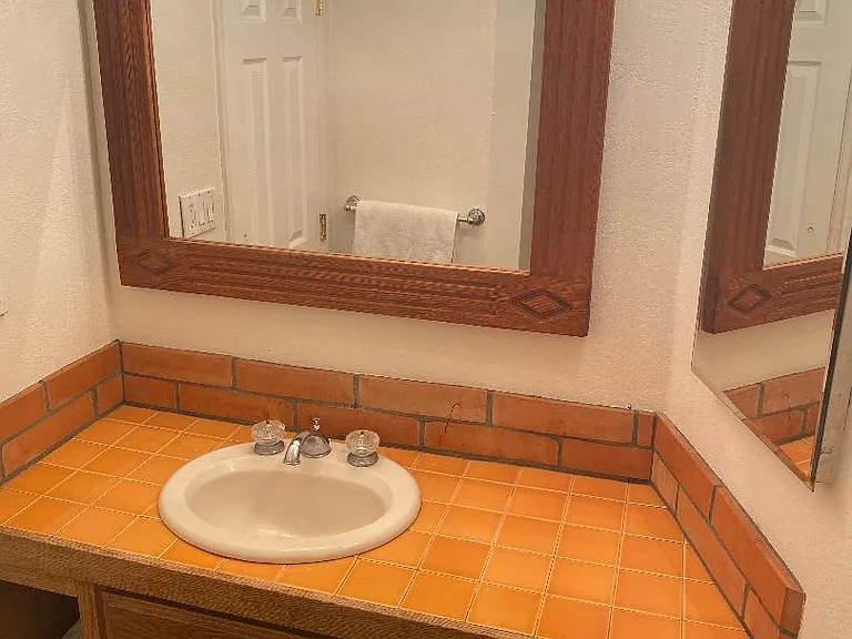 La Casa — Photo 38