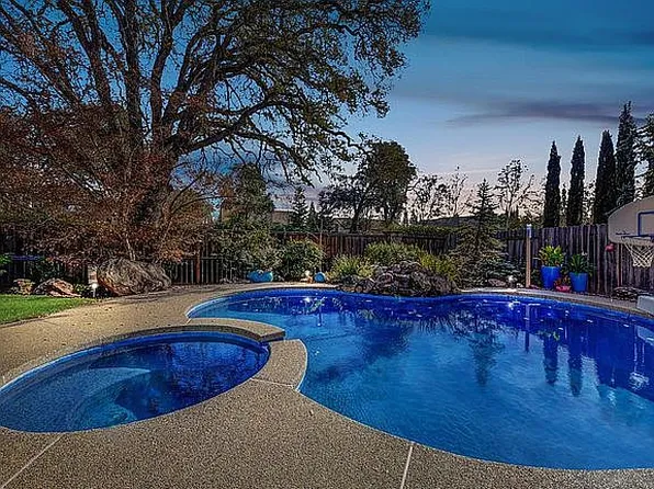 4208 Valtara Rd, Cameron Park, CA 95682