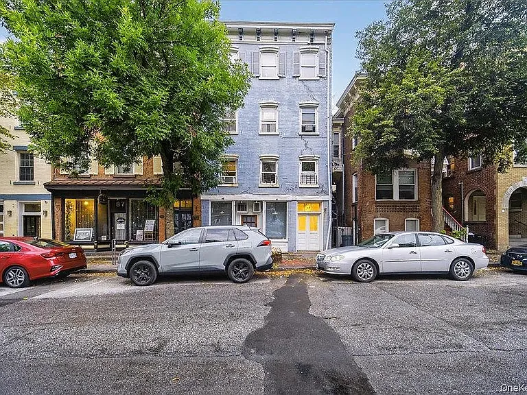 89 Liberty St #1 — Photo 10