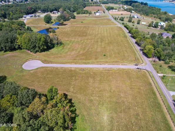 19 Sunset Cove Dr, White Pine, TN 37890