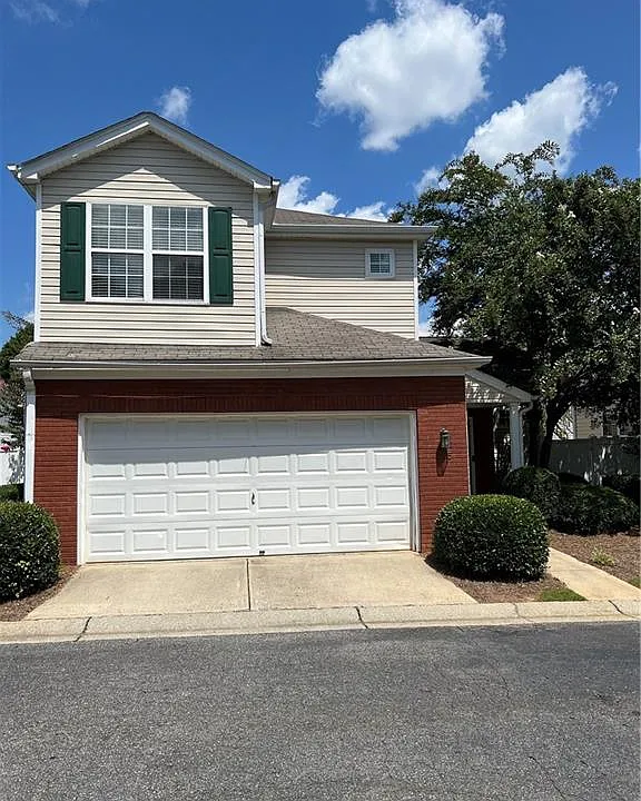 205 Harmony Ct