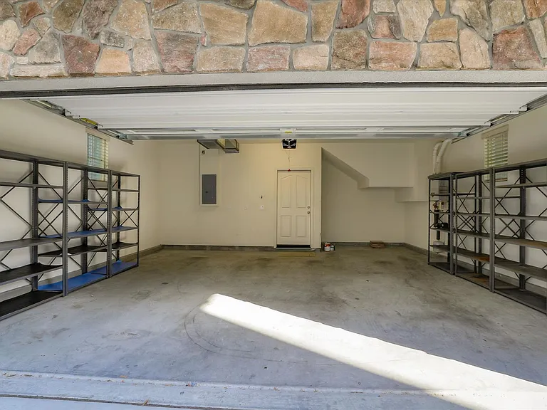 3072 Lina Loop — Photo 40